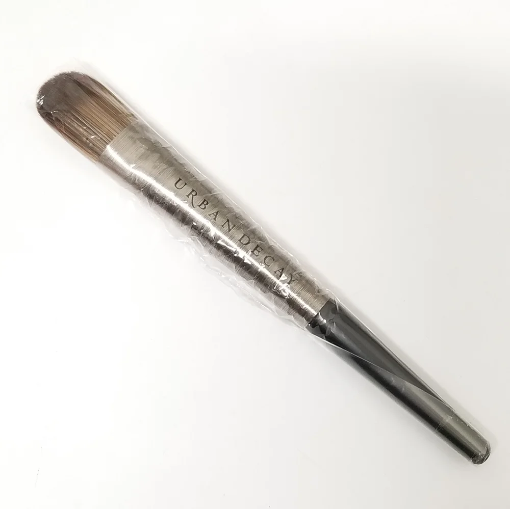 Urban Decay Ud Pro Flat Optical Blurring Brush NEW
